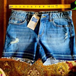 NWT Prana London Jean Shorts Distressed Raw Hem Blue Sz 8